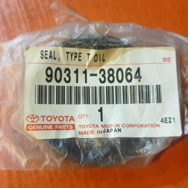Сальник масляного насоса АКПП Toyota 90311-38064