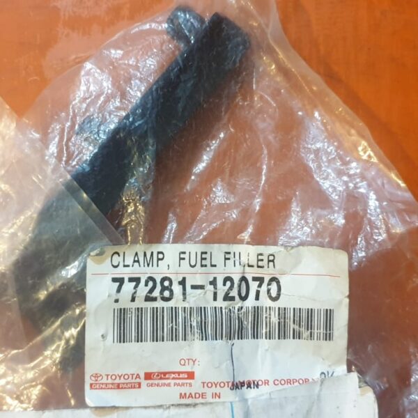 Кронштейн топливной трубки Toyota 77281-12070